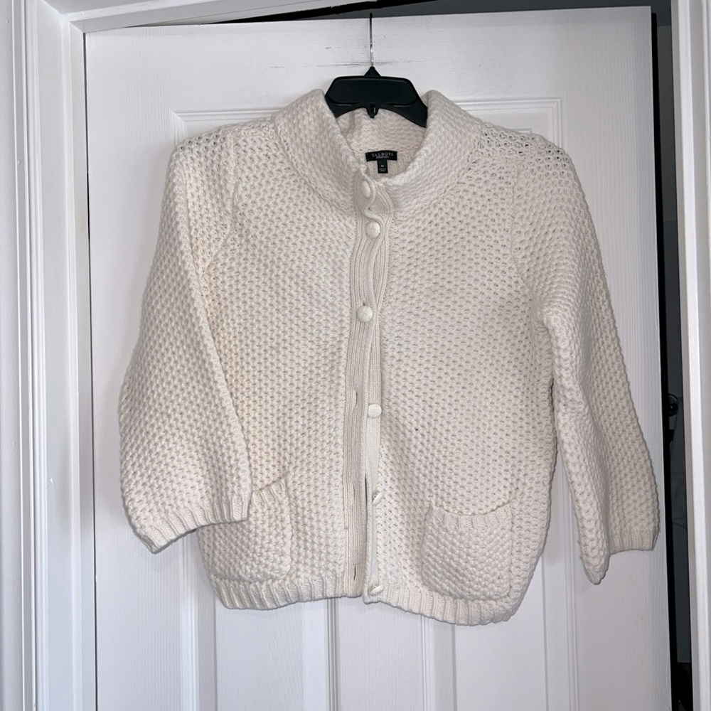 TALBOTS Waffle Knit Button Up Long Sleeve Cardigan Sweater Ivory Size Medium